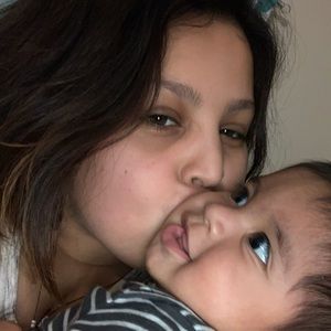 Meet your Posher, Araceli